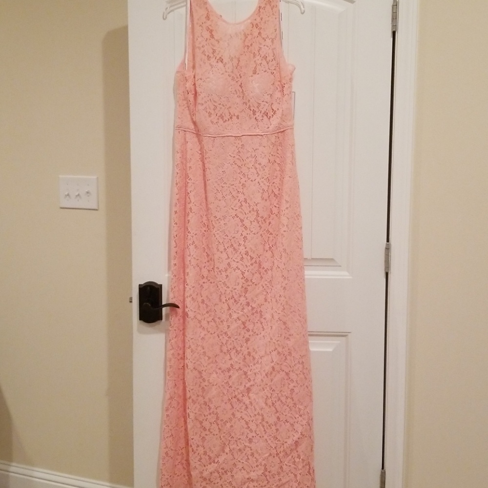 DONNA MORGAN Peach lace long dress